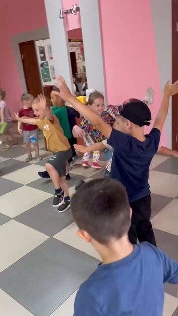 Летний досуг. Праздничная программа для воспитанников детского сада № 2 