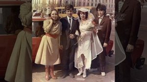 Как жаль, что не бегут обратно реки