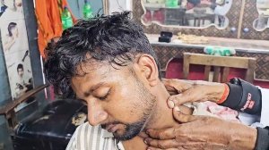 Индийский парикмахер,70-летний Парикмахер, Делает Экстремальный массаж головы, ушей, глаз, тела, рук