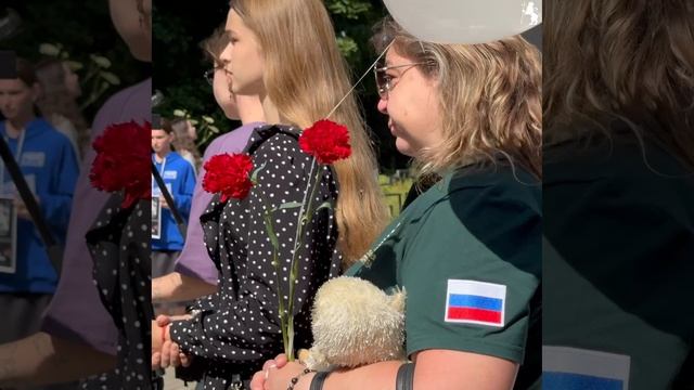 «Их мечты остались в небе…» смотреть онлайн