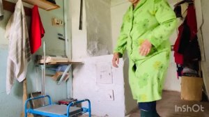 Тебе плохо живется?-купи козу