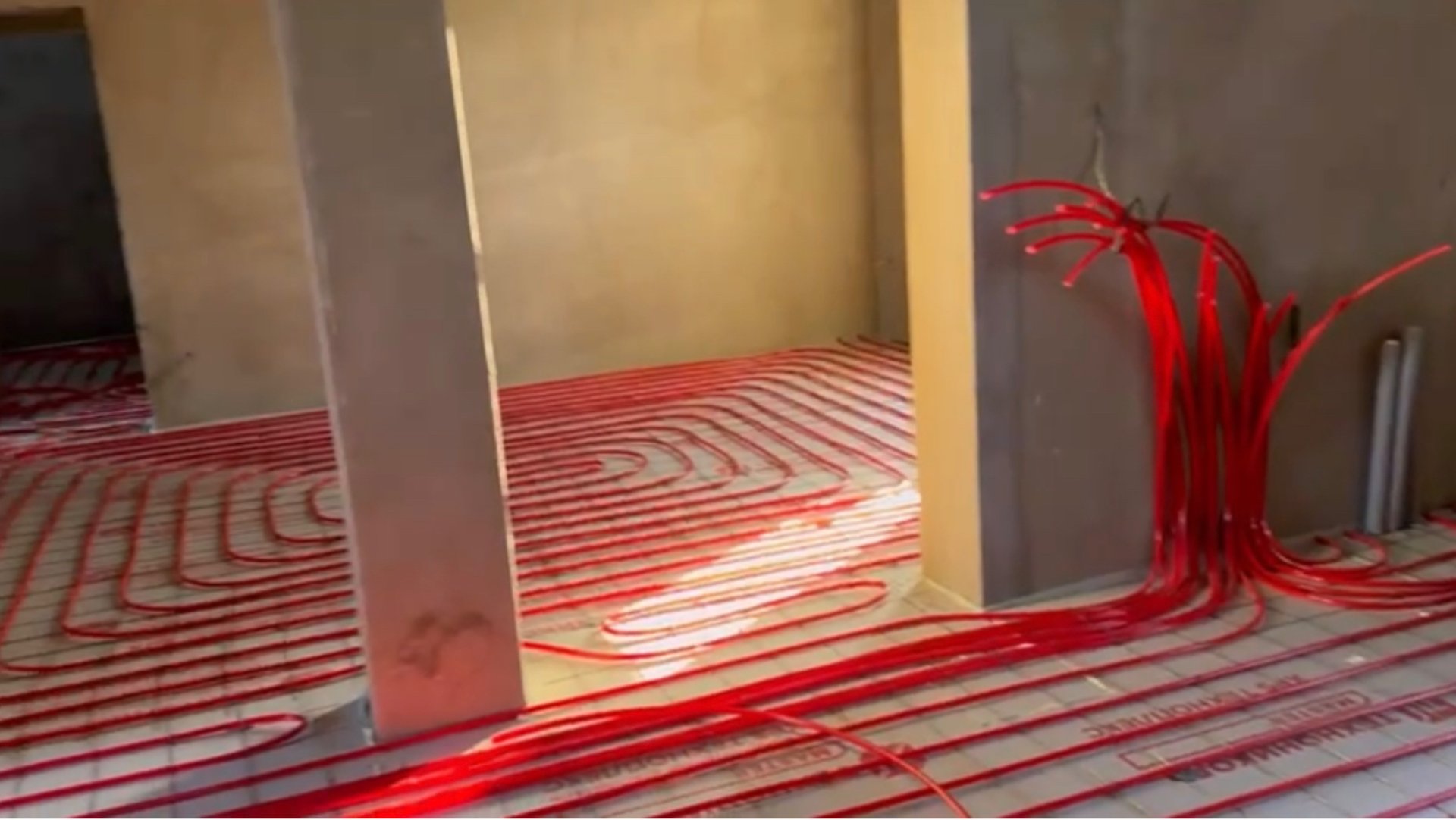 Делаем теплый пол в доме смотреть онлайн