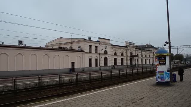На поезде Белосток - Варшава смотреть онлайн