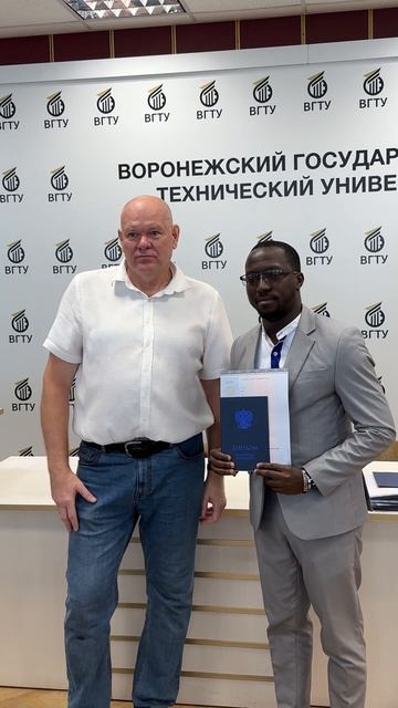 Аспирантам #ВГТУ вручили долгожданные дипломы смотреть онлайн