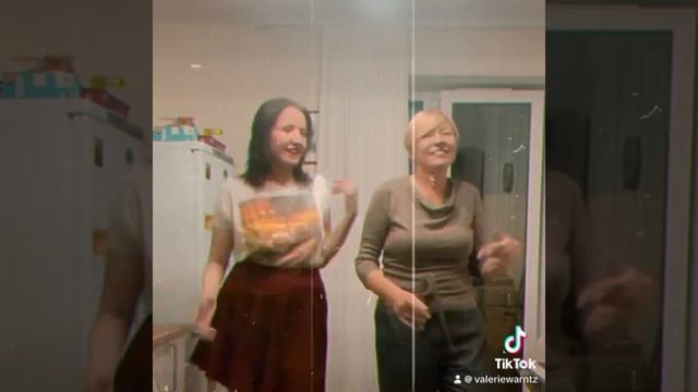 Valerie Warntz Is Dancing With Her Mom