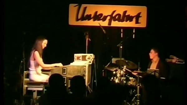 Barbara Dennerlein Plays Some B3 Blues