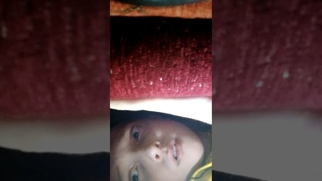 последняя часть под под кровати дивана смотреть онлайн