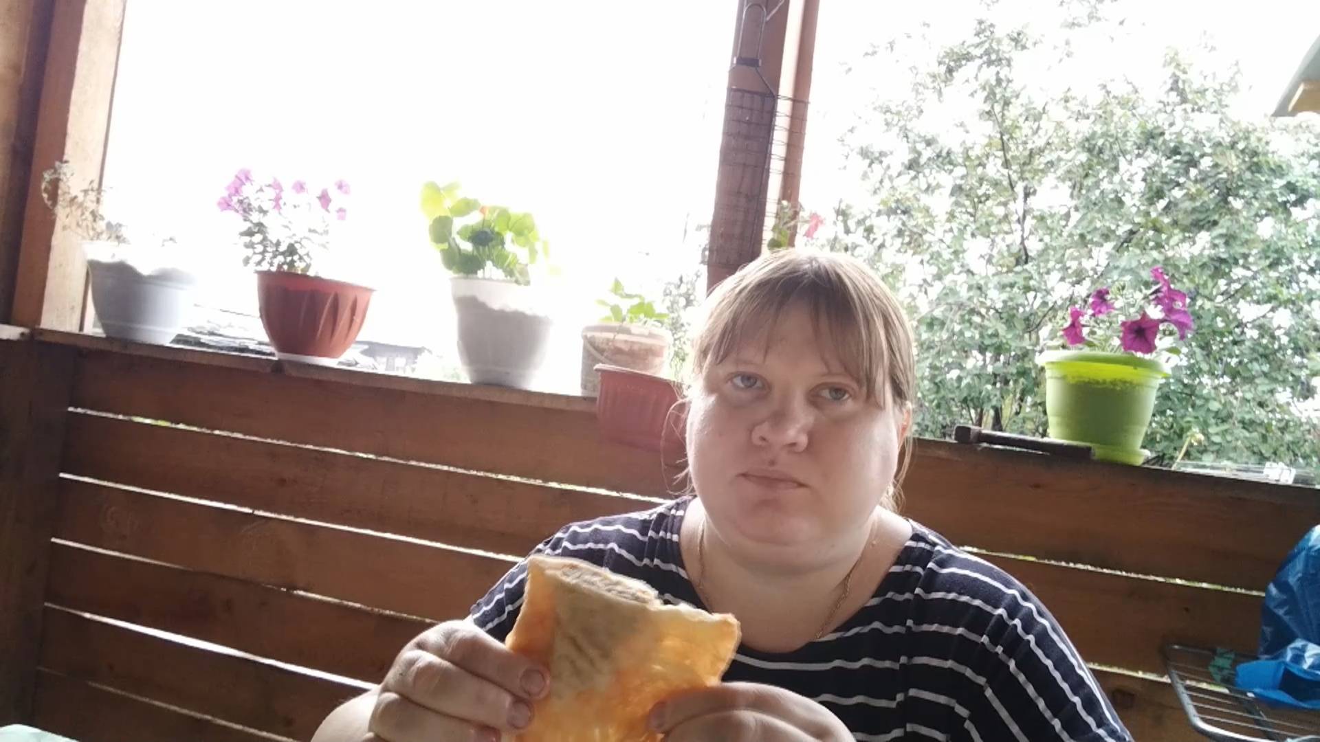 ПРОСТАЯ ЖИЗНЬ 45// ПРИКУПИЛИ ПРОДУКТЫ// ПЬЕМ КОФЕ С ПАПОЙ//ЖИЗНЬ В НЕБОЛЬШОМ ГОРОДКЕ смотреть онлайн