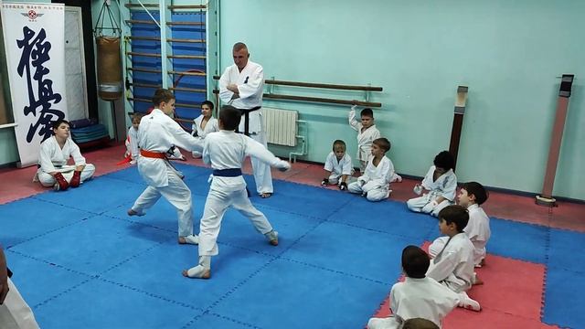 КумитэЖарковЕрёминАфонины смотреть онлайн