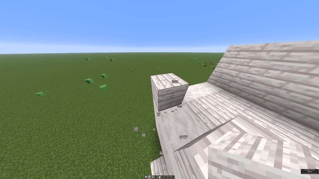 дом из бледного дерева