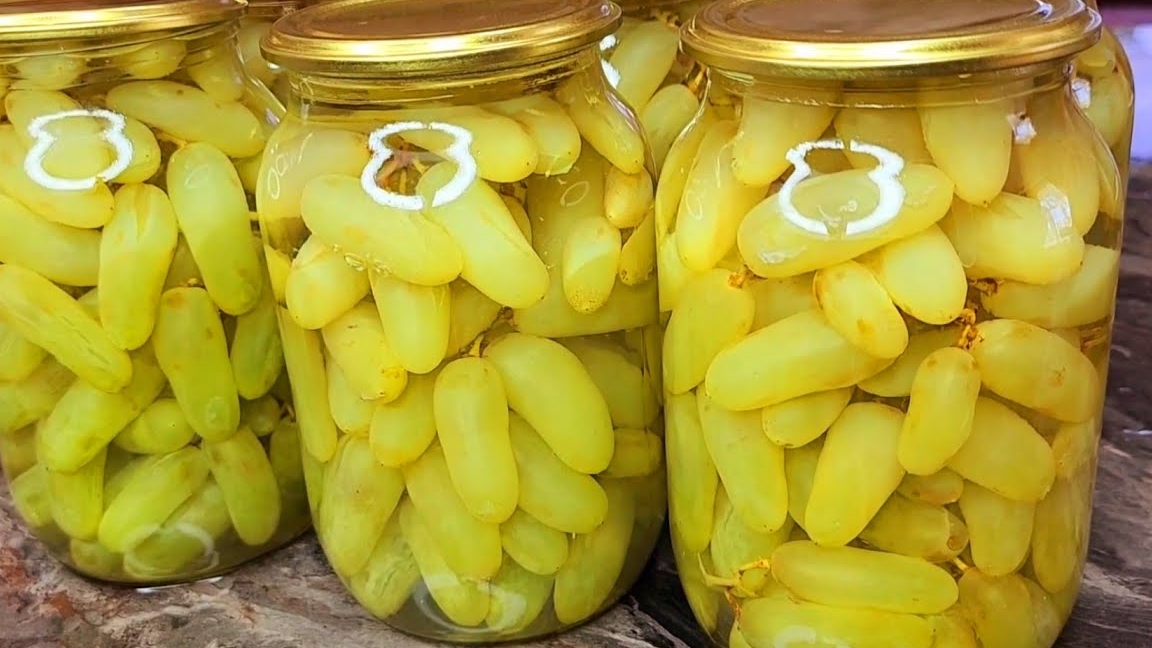 Зимой пальчики оближешь! Просто заливаю кипятком! Мало кто знает о таком секрете заготовки винограда смотреть онлайн