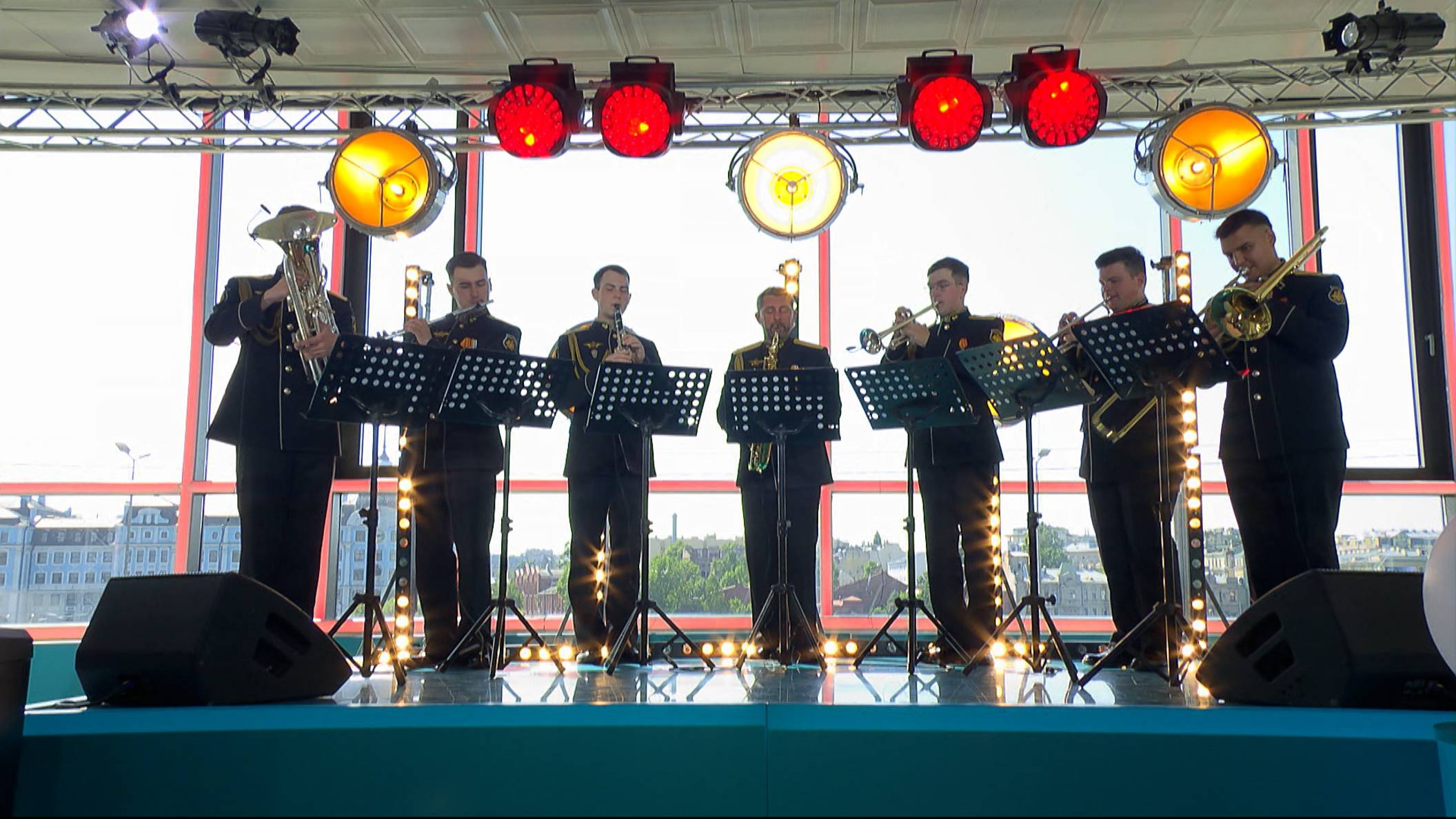 В ритме Петербурга. Оркестр Ленинградской военно-морской базы