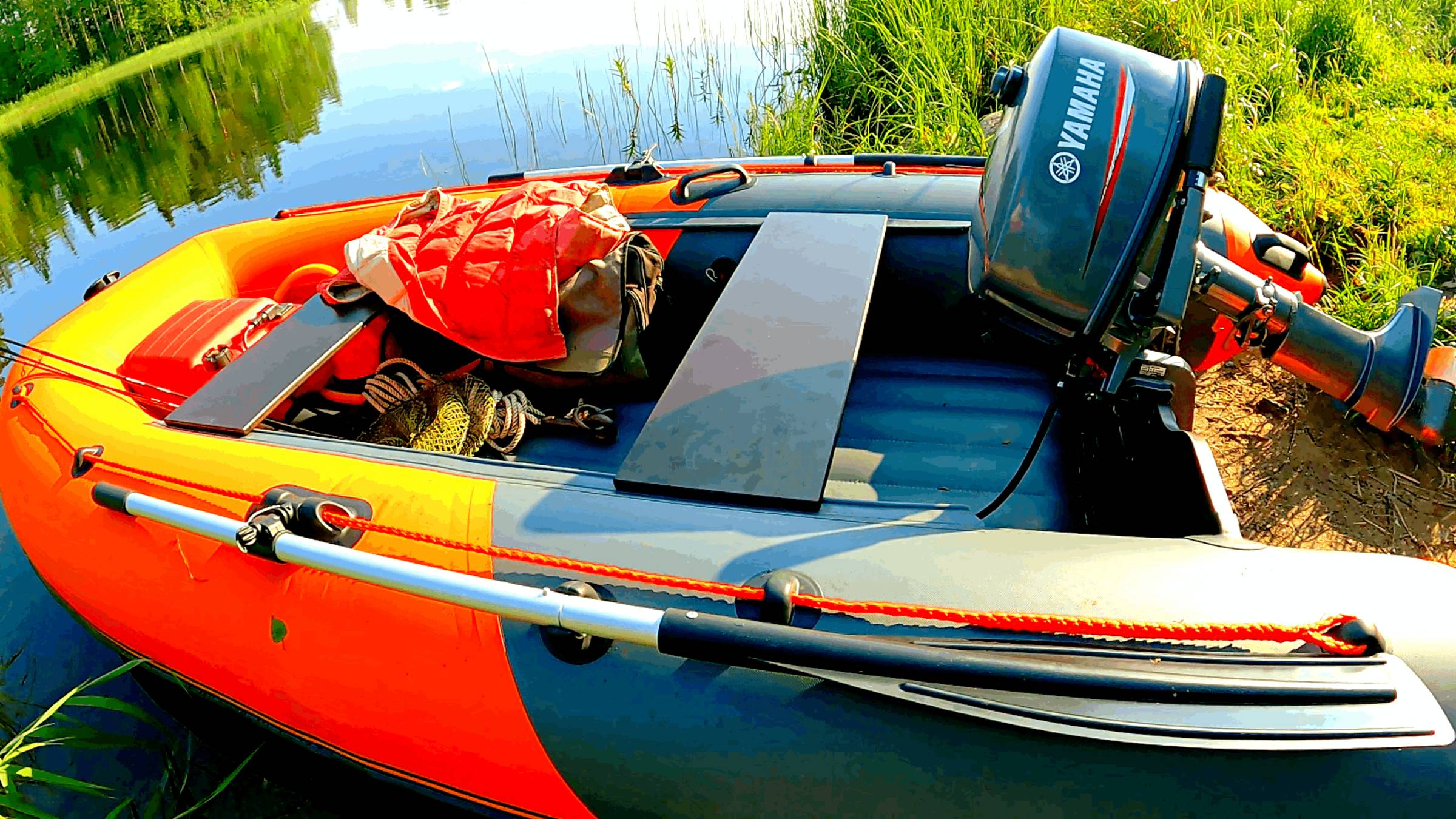 С ТАКОЙ ПЛОТВОЙ И ЩУКА НЕ НУЖНА! РУКИ ТРЯСУТСЯ ОТ ТАКОЙ РЫБАЛКИ! ОКУНЬ НА СПИННИНГ С ЛОДКИ STORMLINE смотреть онлайн