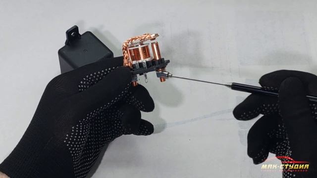 Технический обзор мощного силового реле 12 В 200 А для подключения различного электрооборудования.