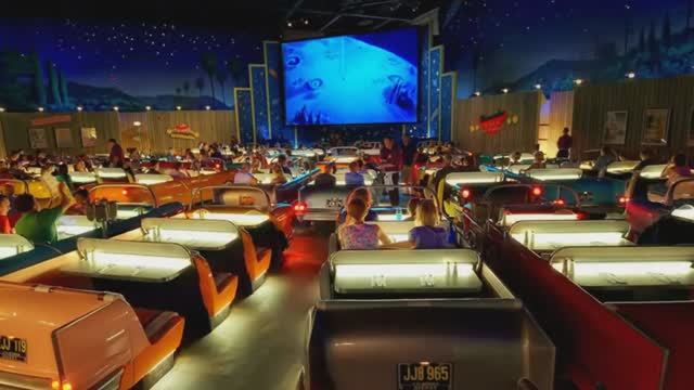 10 САМЫХ НЕОБЫЧНЫХ КИНОТЕАТРОВ МИРА смотреть онлайн