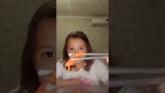 КИТАЙСКИЕ СНЕКИ (ОСТРО) МНОГО СНЕКОВ (СЛИШКОМ ОСТРО!!!) смотреть онлайн