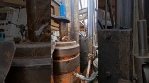 Монтаж пакера в скважину