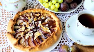 Галета со сливами