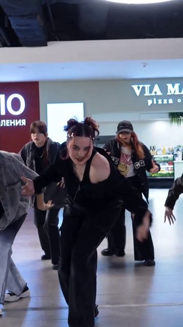 ENHYPEN - SWEET VENOM #엔하이픈 #커버댄스 #kpop #inpublic #coverdance #cdt смотреть онлайн