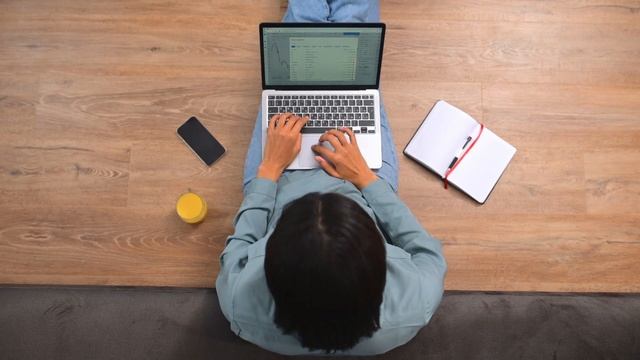 🎓 Студенческая жизнь в ярких кадрах | Лучшие моменты из жизни студентов 🏫 смотреть онлайн