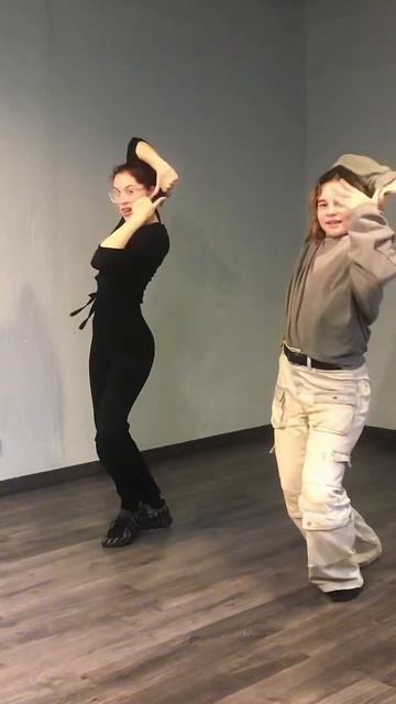 CRAZY #kpop #lesserafim #dance #music #cdt #crazy смотреть онлайн