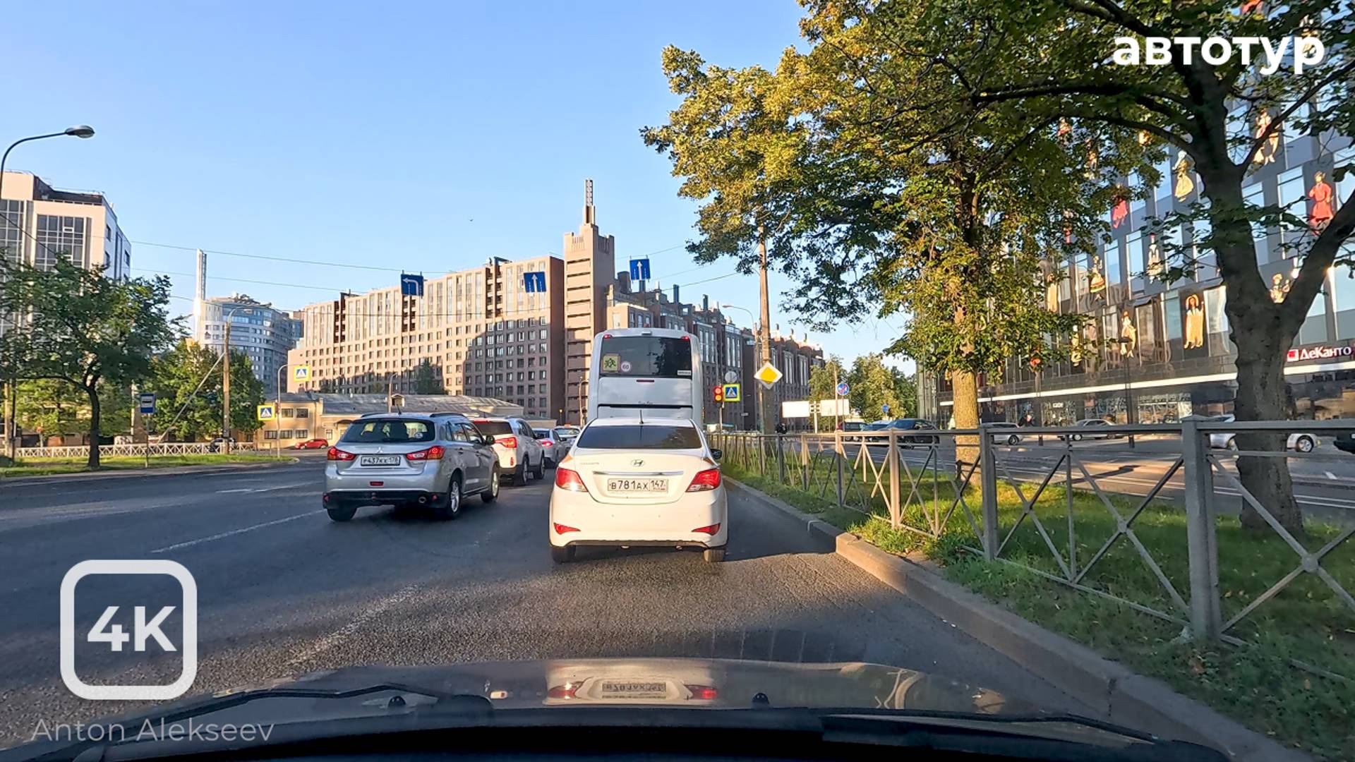 На автомобиле. Выборгская сторона. Санкт-Петербург