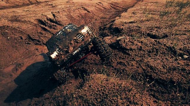 Летние игры на бездорожье Crossrc mega truck EMO X5 смотреть онлайн