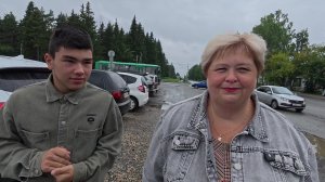 Заехали на ярмарку и отправились на Черничный разгуляй.