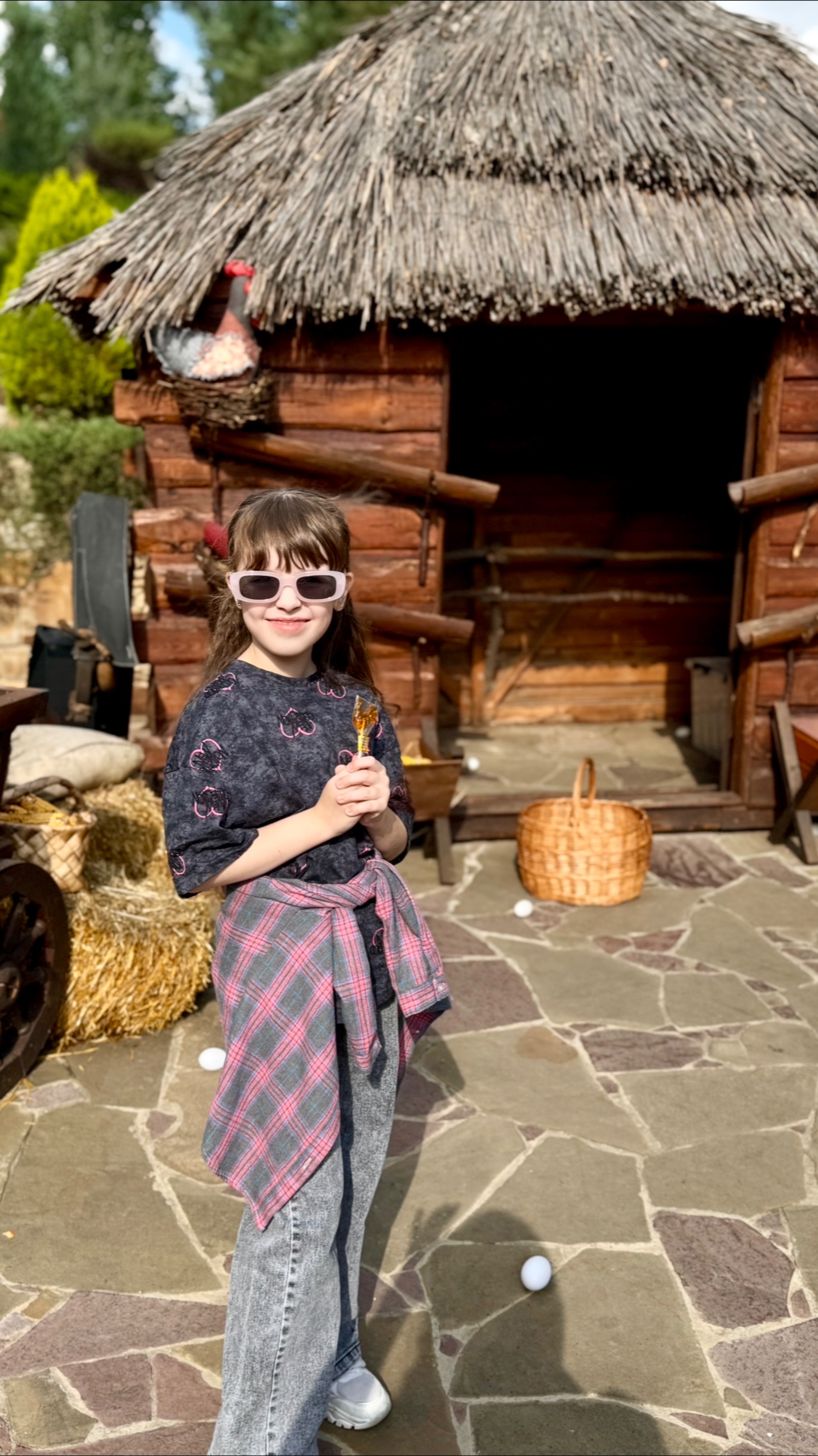 А вы бы смогли поймать все яйца?🥚😅 #яйца #играем #ловитьяйца смотреть онлайн