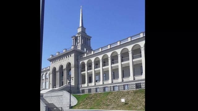 КРАСНОЯРСК -это..ПАРК ФЛОРЫ И ФАУНЫ «РОЕВ РУЧЕЙ»,《ЭкоходЪ》 - инновационный катамара и БИГ-БЕН..