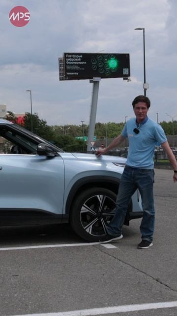 GAC GS4 против Geely Cityray: японская школа против шведской. На переднем приводе - кроссоверы? смотреть онлайн