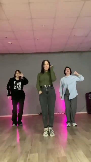 SHEESH #kpop #cover #dance #dancecover #sheesh #yg #performancevideo смотреть онлайн