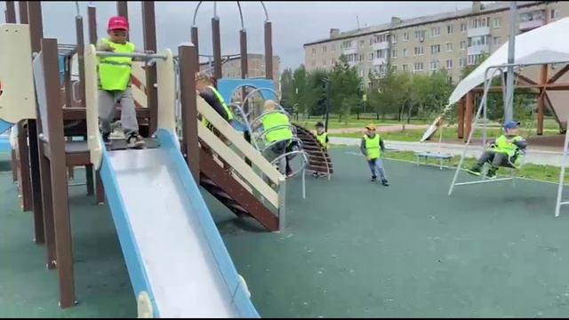 🌟 Экскурсия в Парк Тетюхина: Увлекательное путешествие для групп "Лучики" и "Улыбка"! 🌼✨" смотреть онлайн