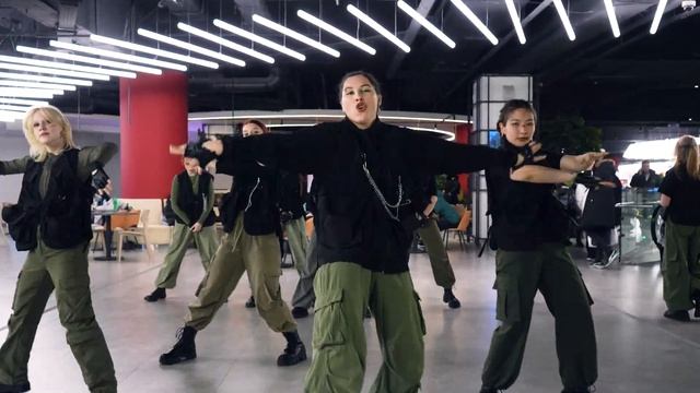 [KPOP IN PUBLIC] TREASURE (트레저) - 'BONA BONA' dance cover by BLISSWEET Novosibirsk, Russia смотреть онлайн