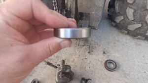 замена подшипников задней оси квадроцикла детского(50-150).mp4