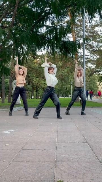 Sugar rush-ush, rush-ush, ah ❤️ #kpop #txt #coverdance #inpublic #shorts смотреть онлайн