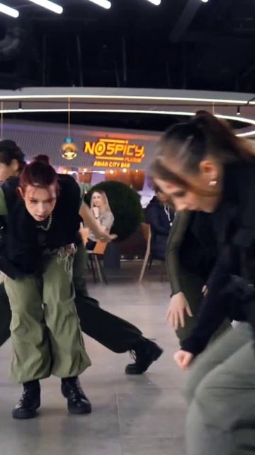 #TREASURE - BONA BONA❤️ #kpop #cdt #커버댄스 #트레저 #bonabona #kpopinpublic #coverdance смотреть онлайн