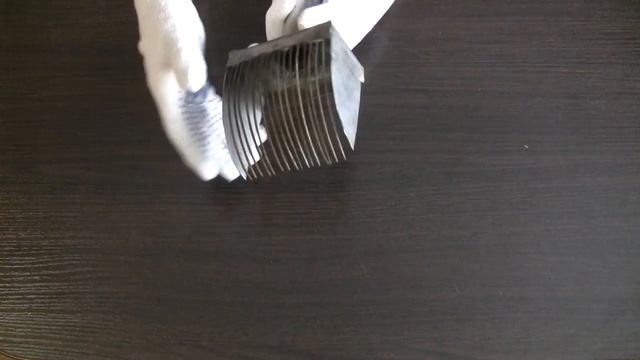 Самодельный комбайн для сбора ягод. Хапуга.