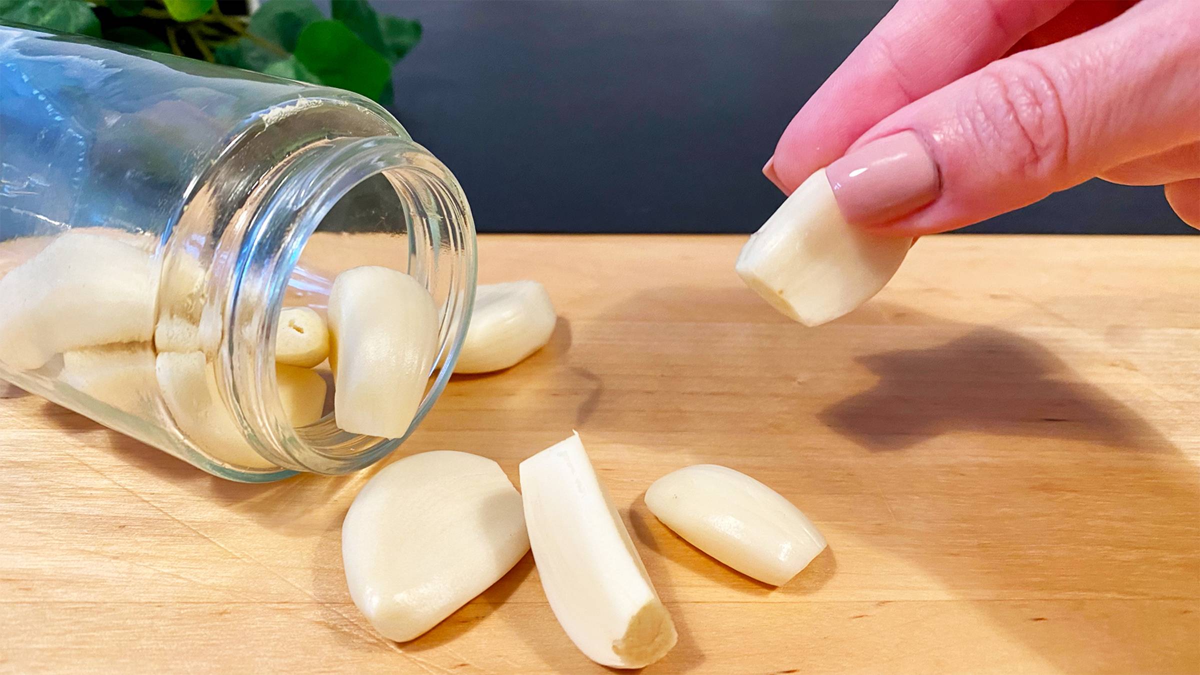 Волосы растут как сумасшедшие и не выпадают, это лучшее средство! Всего 3 мощных ингредиента смотреть онлайн