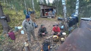 ПРОРЫВАЕМСЯ К РЕКЕ. ЗАБРОСИЛА НАС ЛИХАЯ НАШЛИ ХИЖИНУ ОХОТНИКОВ В НЕПРОЛАЗНОЙ ТАЙГЕ.