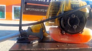 Почему триммер заклинил