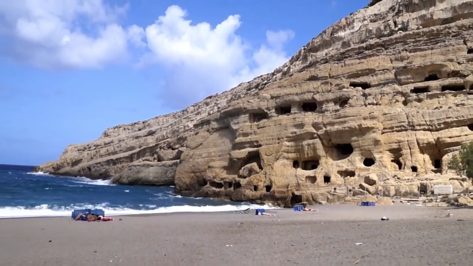 Греция. На авто по Криту. Едем на пляж МАТАЛА. смотреть онлайн