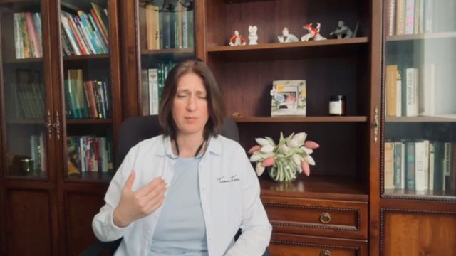 Кусаю щеки и губы изнутри. Как избавиться от этой привычки! В чем причина? смотреть онлайн