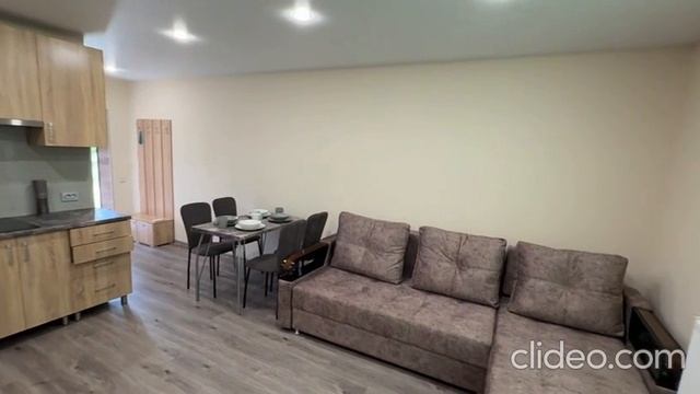 Сдаю квартиру в Таганроге на любой срок. Квартира рядом с Центральным парком. +7 (918) 556-31-12