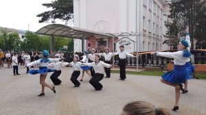 Танец ЯБЛОЧКО - детский хореографический ансамбль Корсунь / Народные танцы