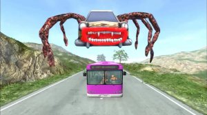 Эпичный побег от Пожирателя автомобилей Молнии Маккуин против Синего автобуса ПРОТИВ Макку