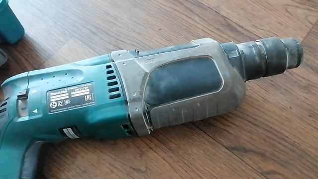 перфоратор макита-краткий обзор куплен в озоне. смотреть онлайн