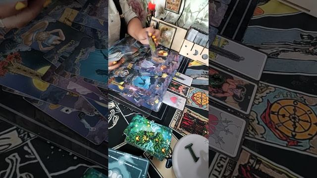 Тот кто затеял войну остался на фронте один? смотреть онлайн