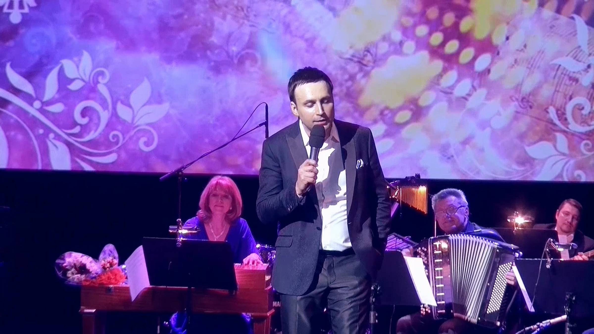 "Сaterina" - Владислав Косарев и Ансамбль русских народных инструментов смотреть онлайн