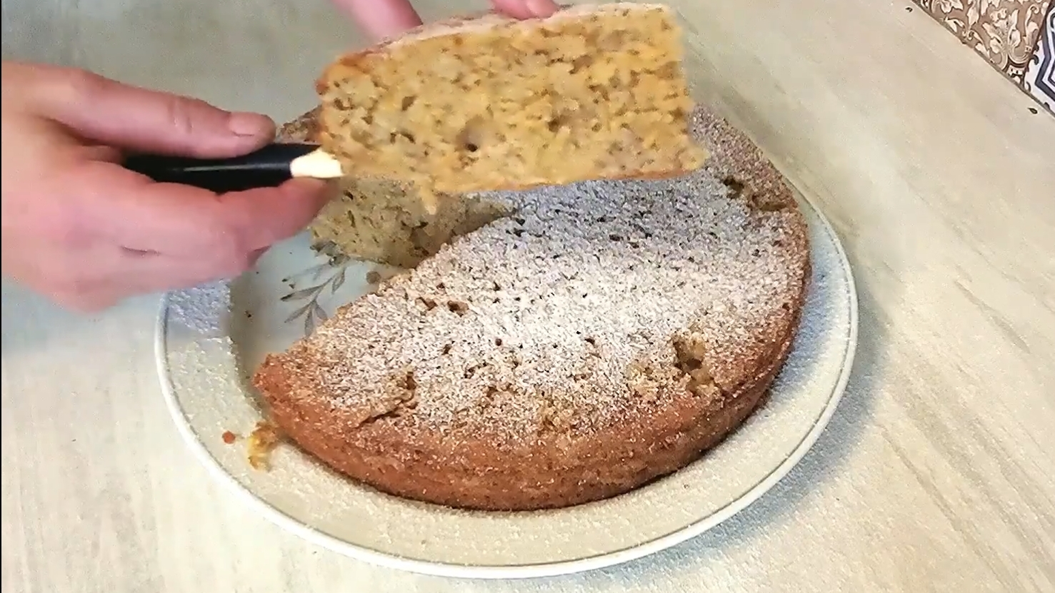 Морковный пирог с орехами! Простой и вкусный рецепт. смотреть онлайн